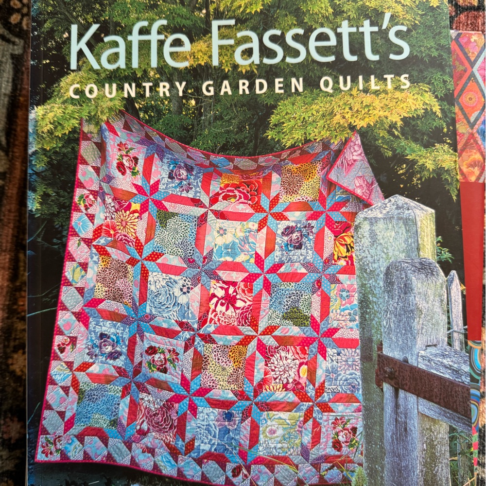 Kaffe Fassett Quilting Books Set of 4 Excellent Condition - Picture 5 of 6